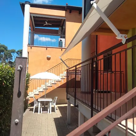 Presso Villaggio Riva Azzurra Mt Int G3 波利科罗