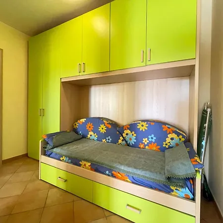 Holiday home Presso Villaggio Riva Azzurra Mt Int G3 *