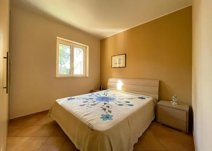 Дом отдыха Presso Villaggio Riva Azzurra Mt Int G3 *